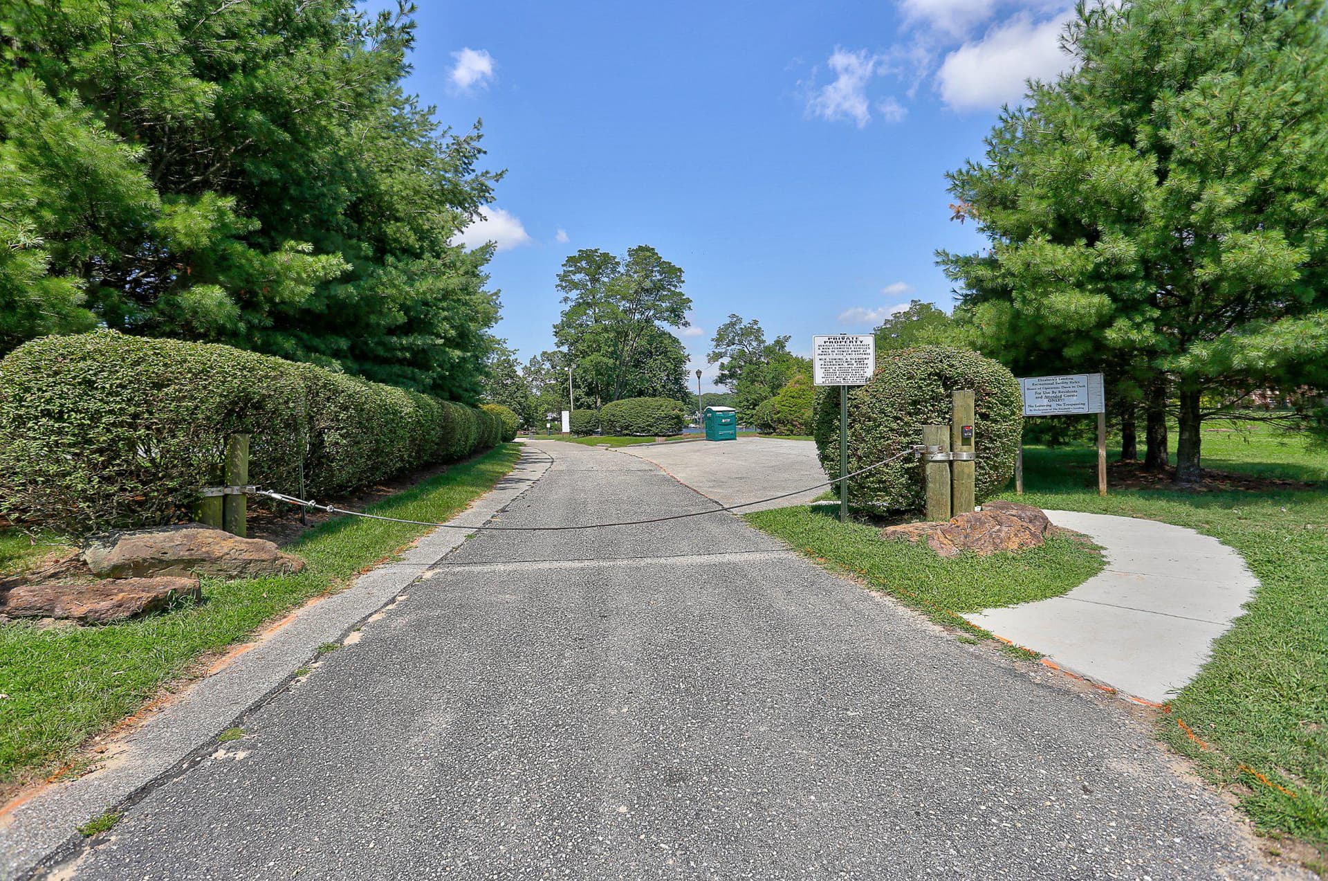 925 Mount Desert Harbour photo 21
