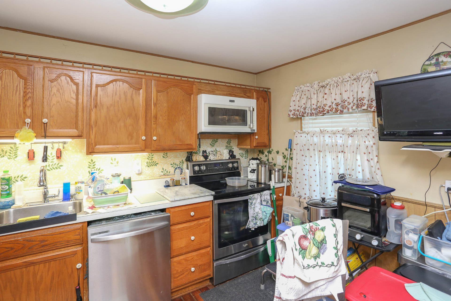 925 Mount Desert Harbour photo 8