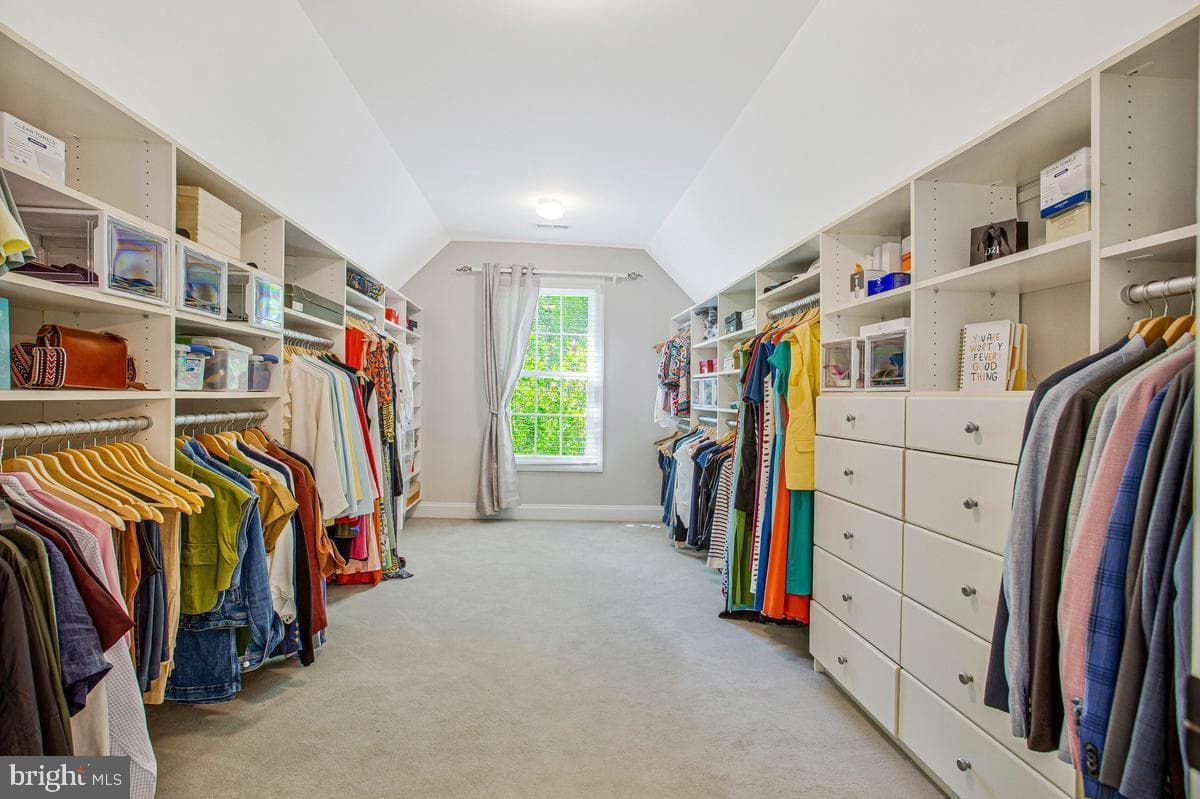 2512 Hobbits Lane photo 32