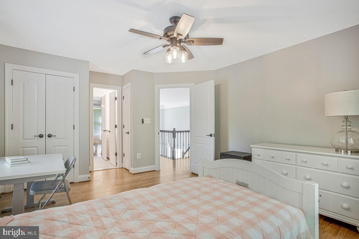 2512 Hobbits Lane photo 41