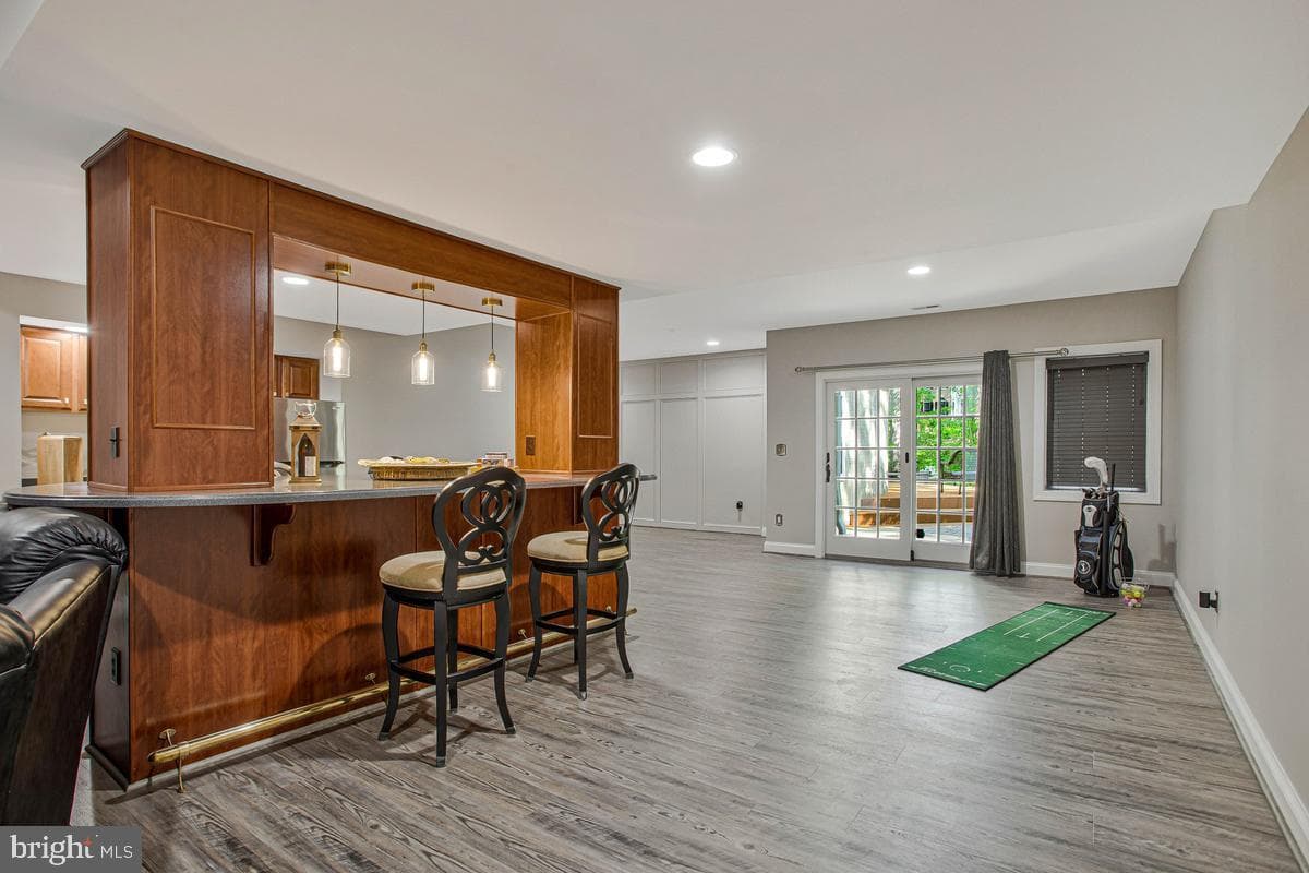 2512 Hobbits Lane photo 47