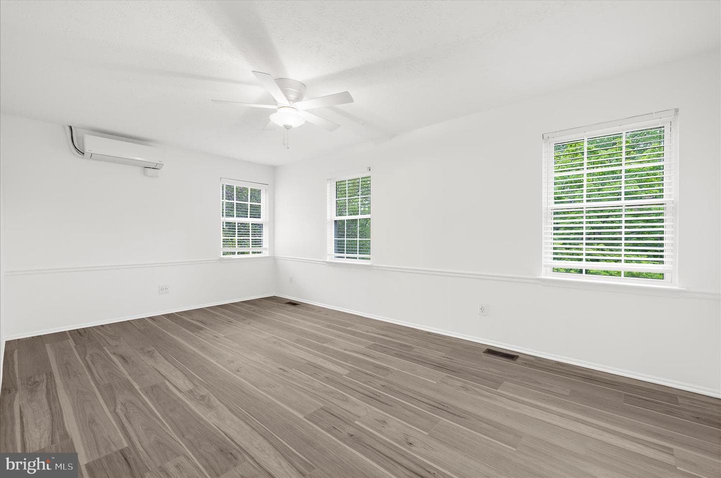 1126 Neptune Place photo 33