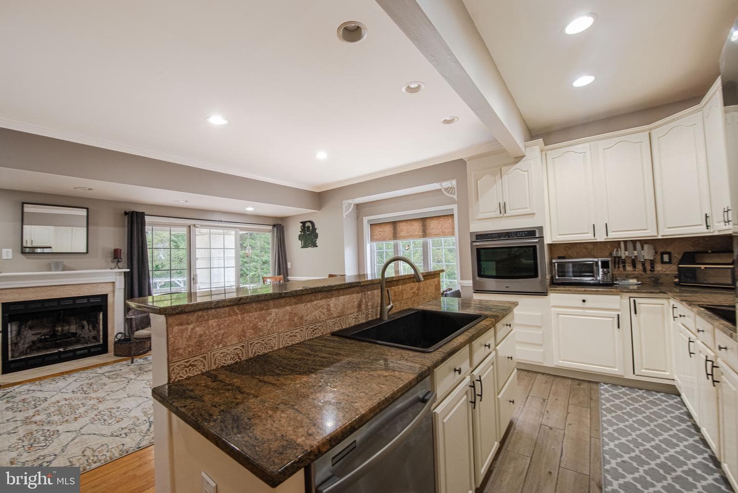 1054 Bayard Road photo 12