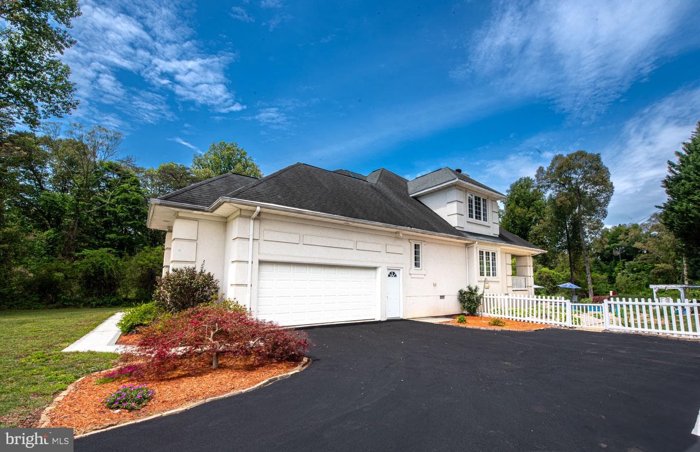 1054 Bayard Road photo 3