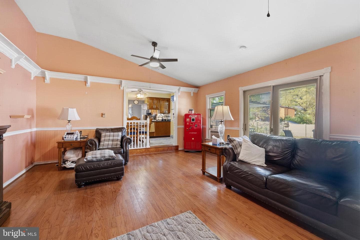 304 Gordon Avenue photo 15