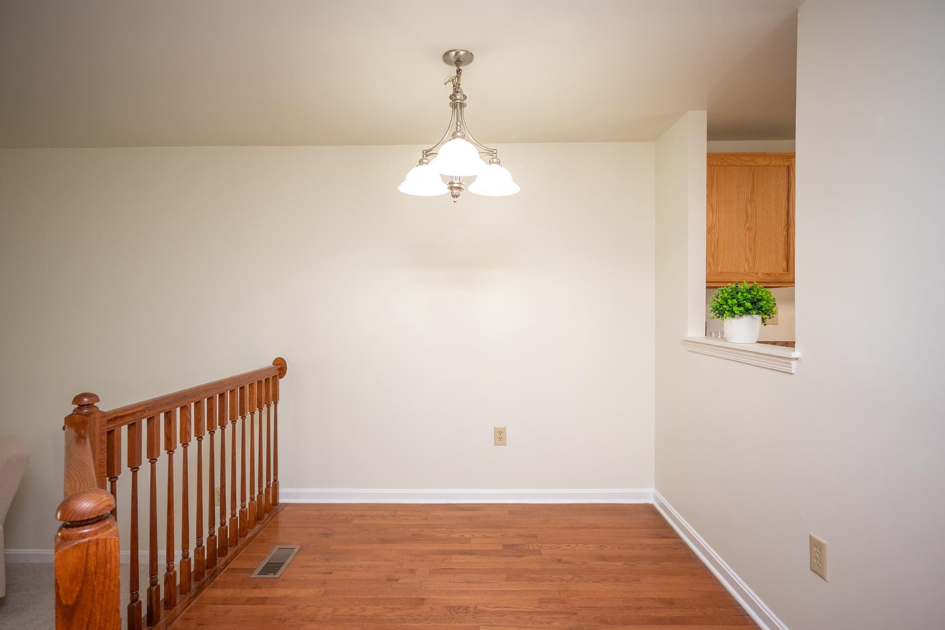 3418 Littleleaf Place photo 12