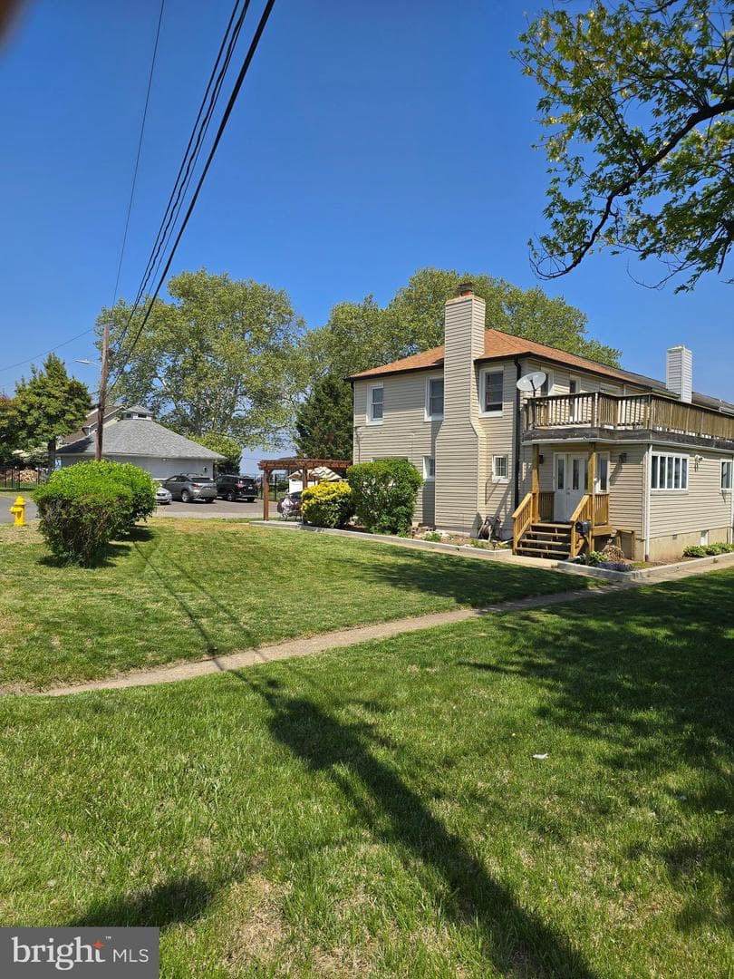 8419 Bay Road #a photo 2