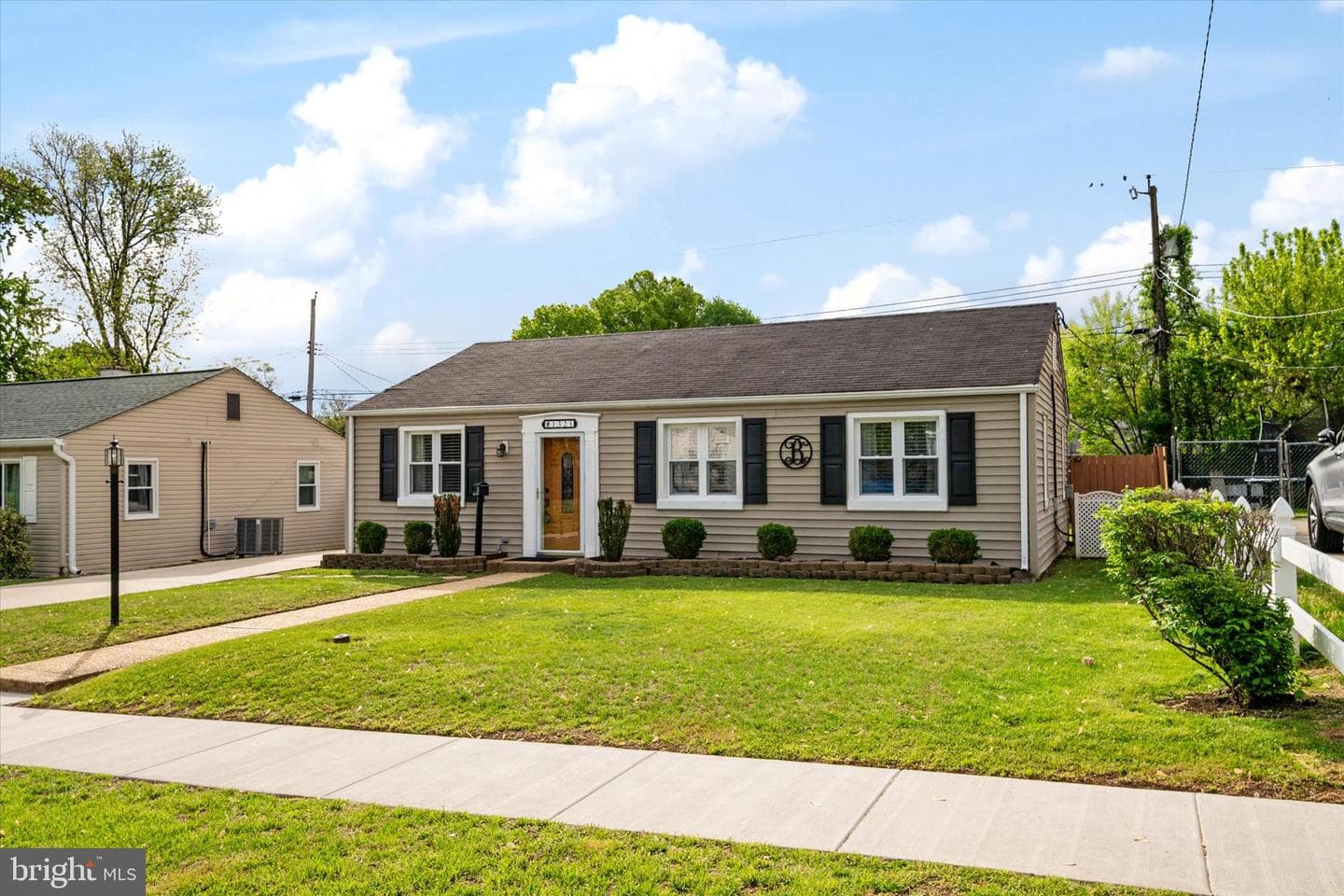 1321 Gatwick Road photo 3