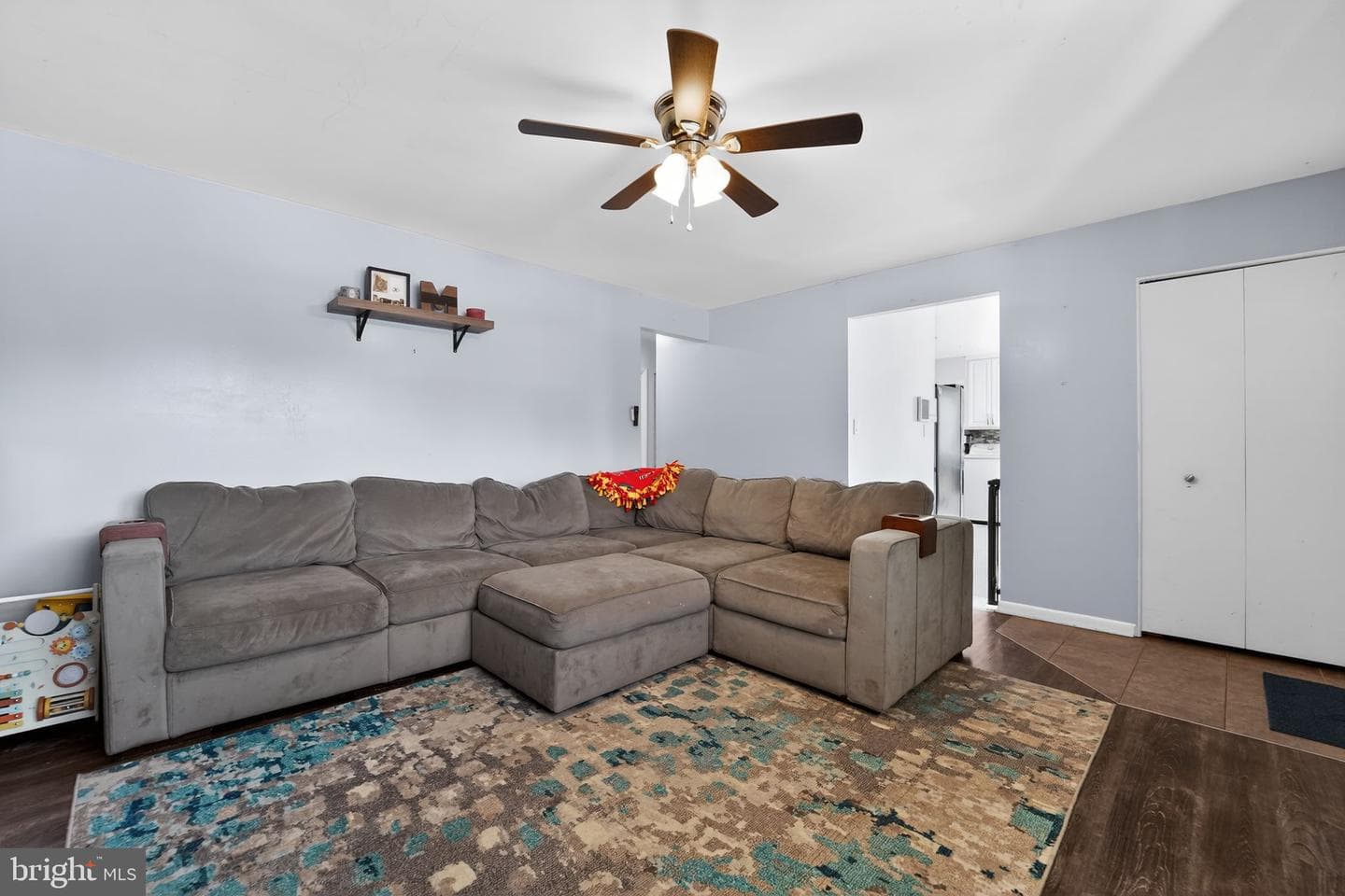 1090 Notley Court photo 5