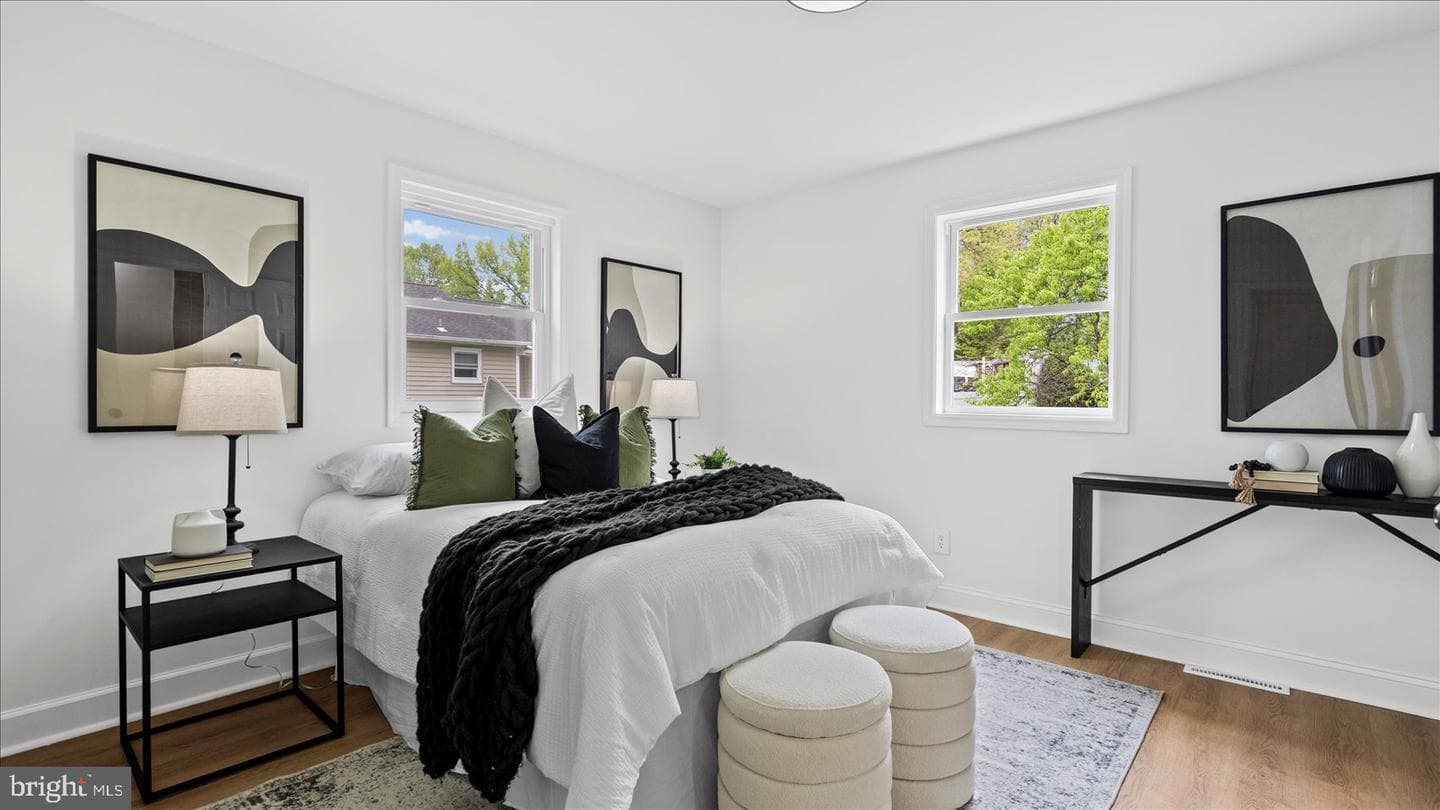 7956 Oakwood Road photo 22