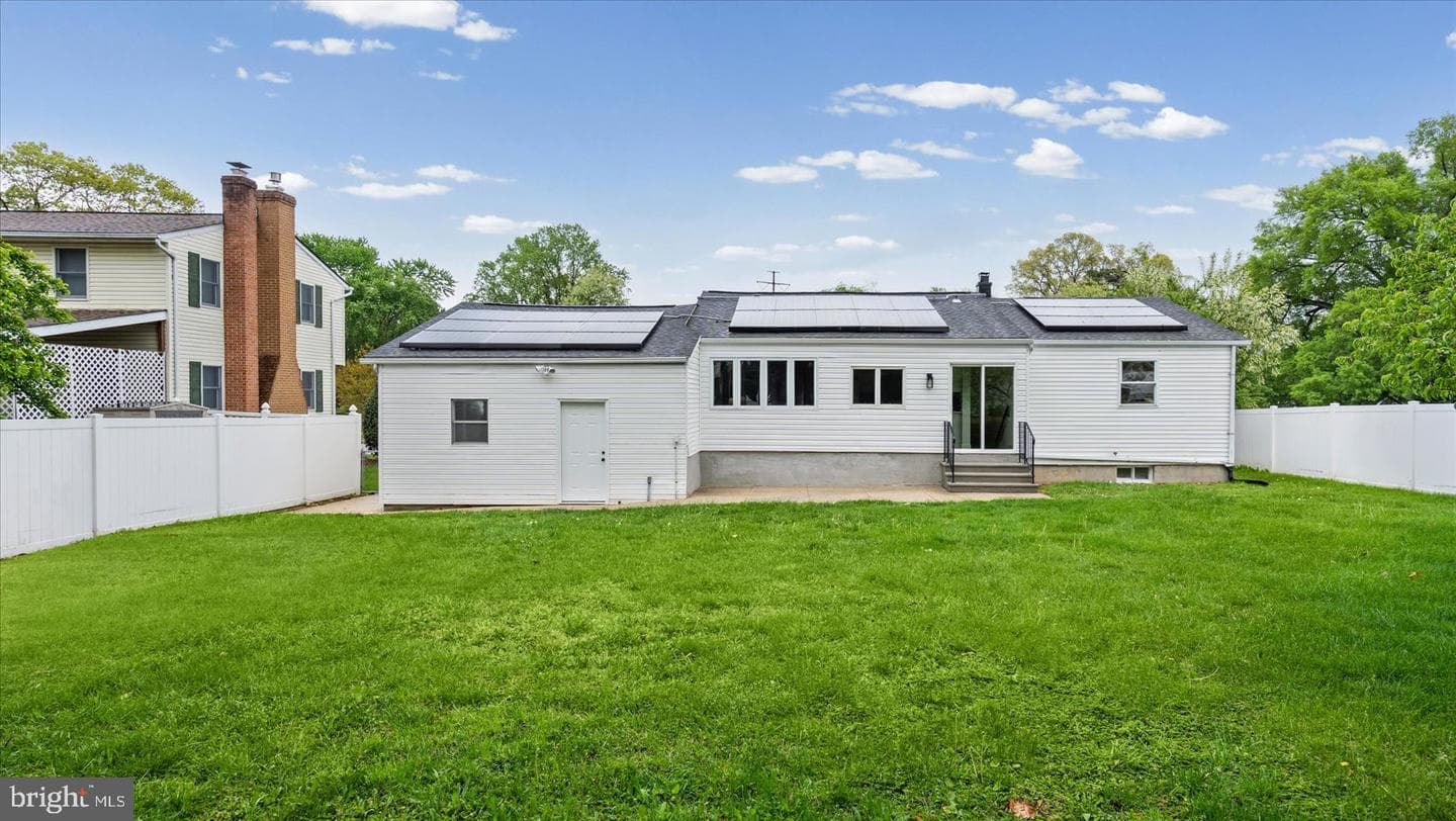7956 Oakwood Road photo 36