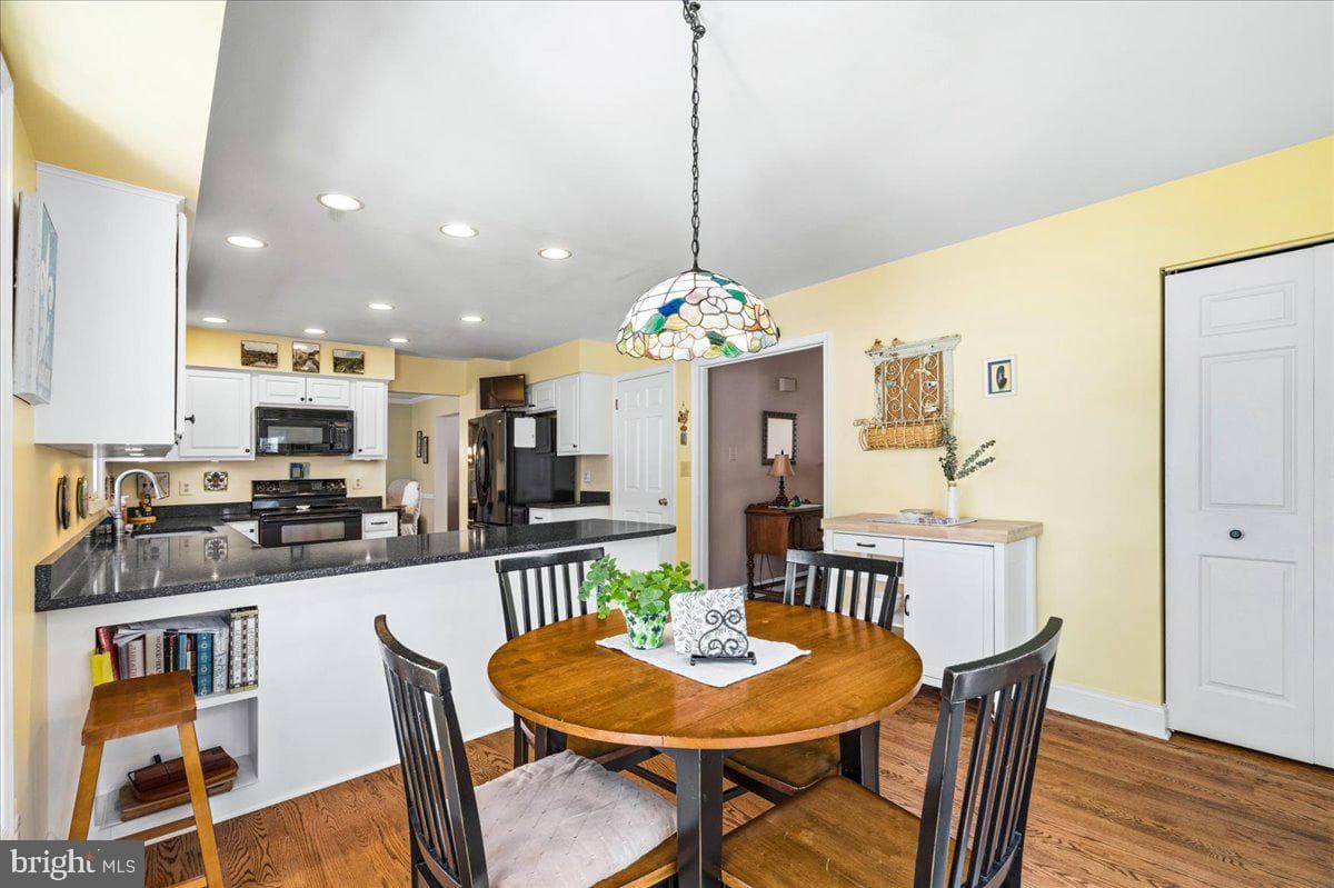 510 Fox Den Lane photo 23