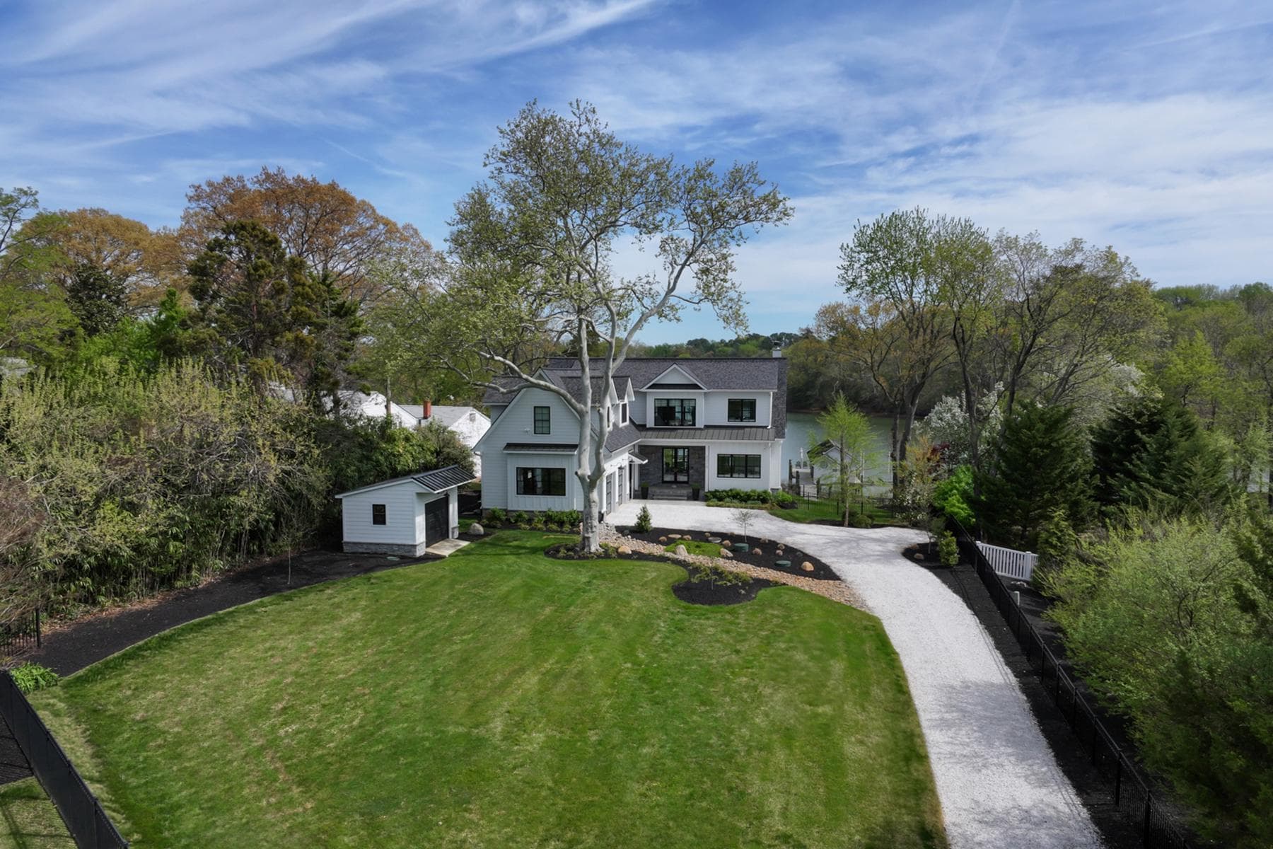 3275 Harness Creek Road photo 4
