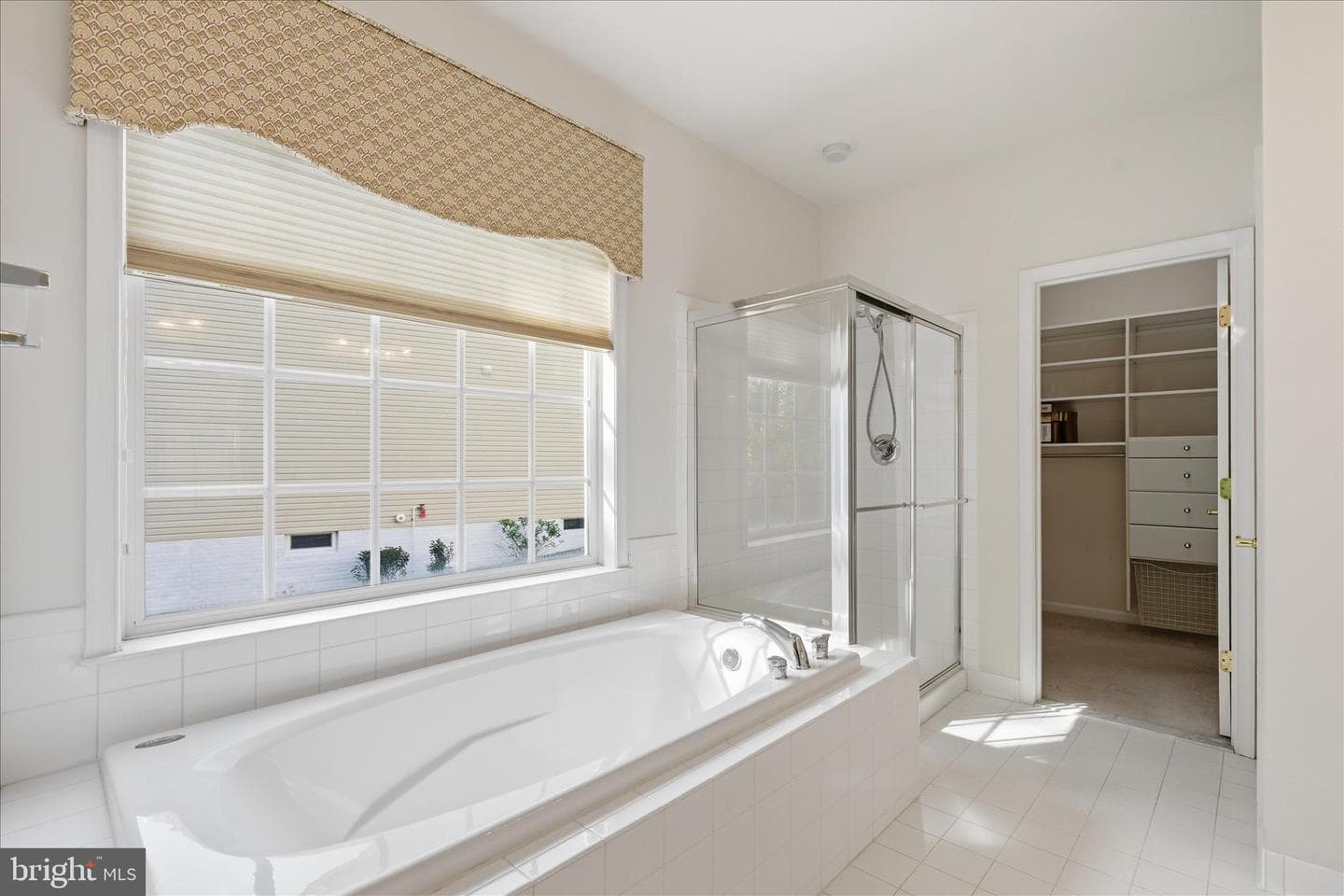 1215 Destiny Circle photo 27
