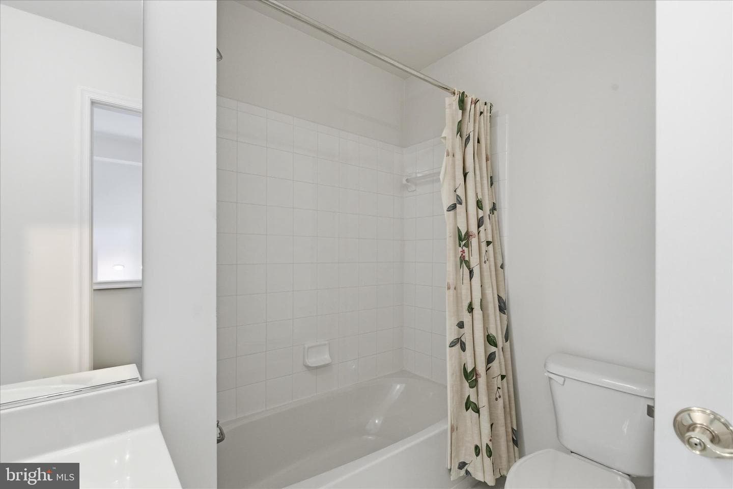 1215 Destiny Circle photo 32