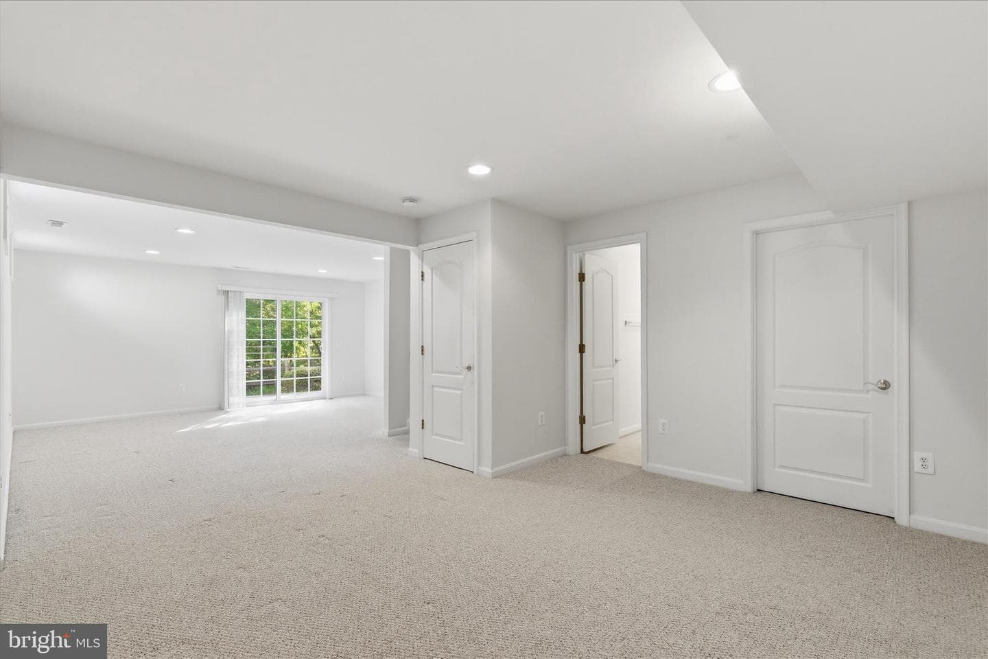 1215 Destiny Circle photo 38