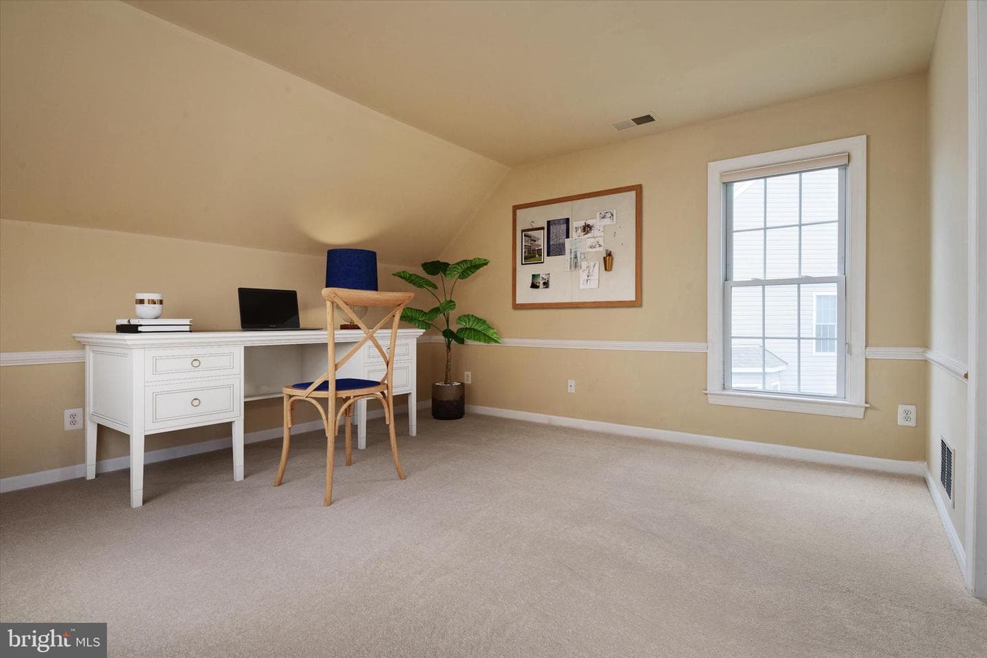 3208 Menia Street photo 25