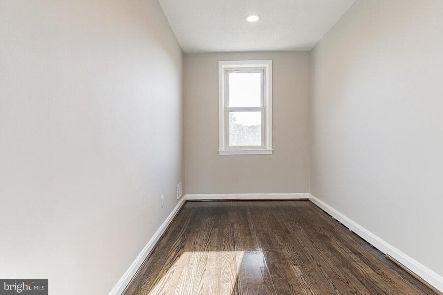 413 Rogers Avenue photo 7