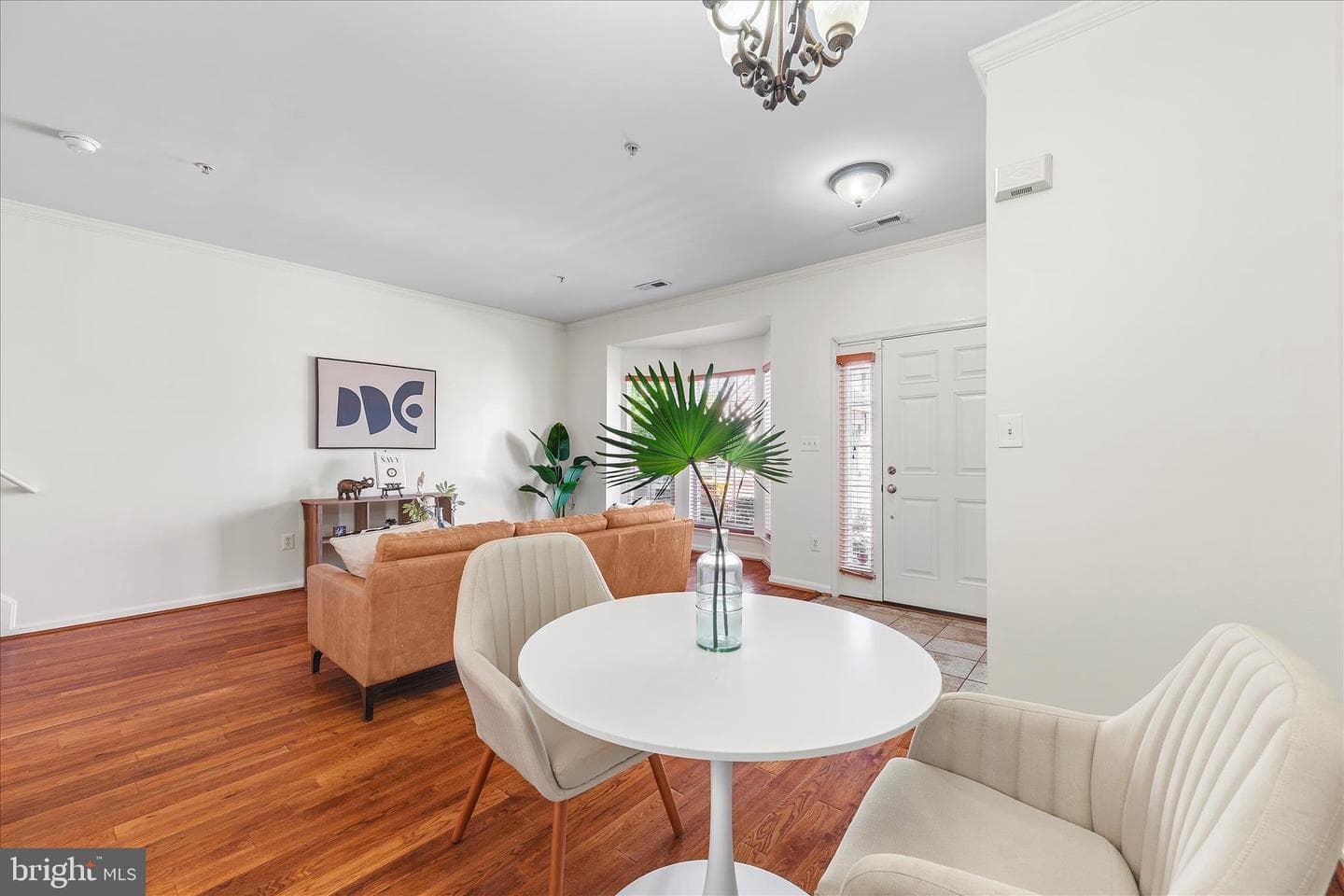 1929 Gardenia Court photo 10