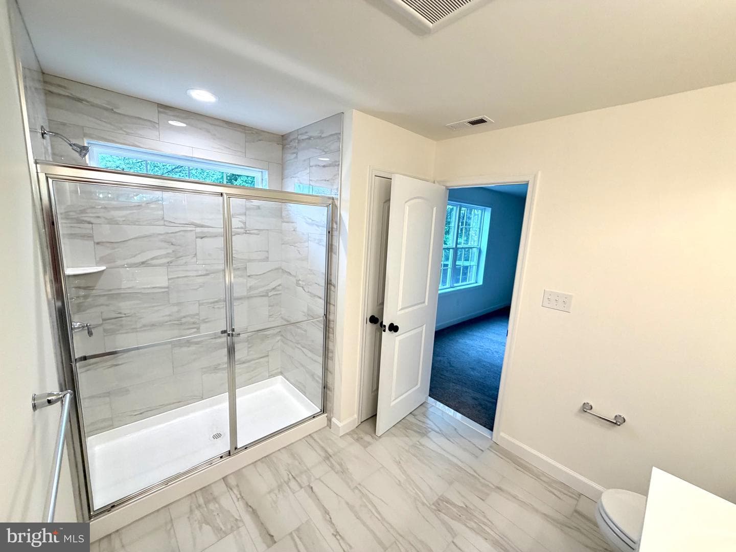 725 220th Street photo 20