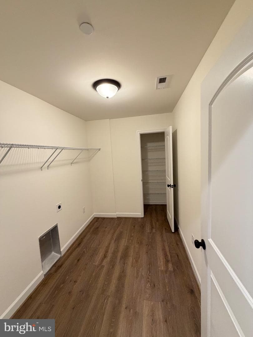 725 220th Street photo 29