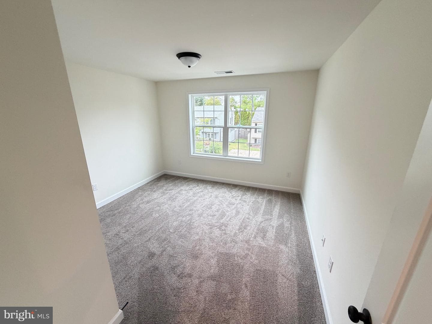 725 220th Street photo 32