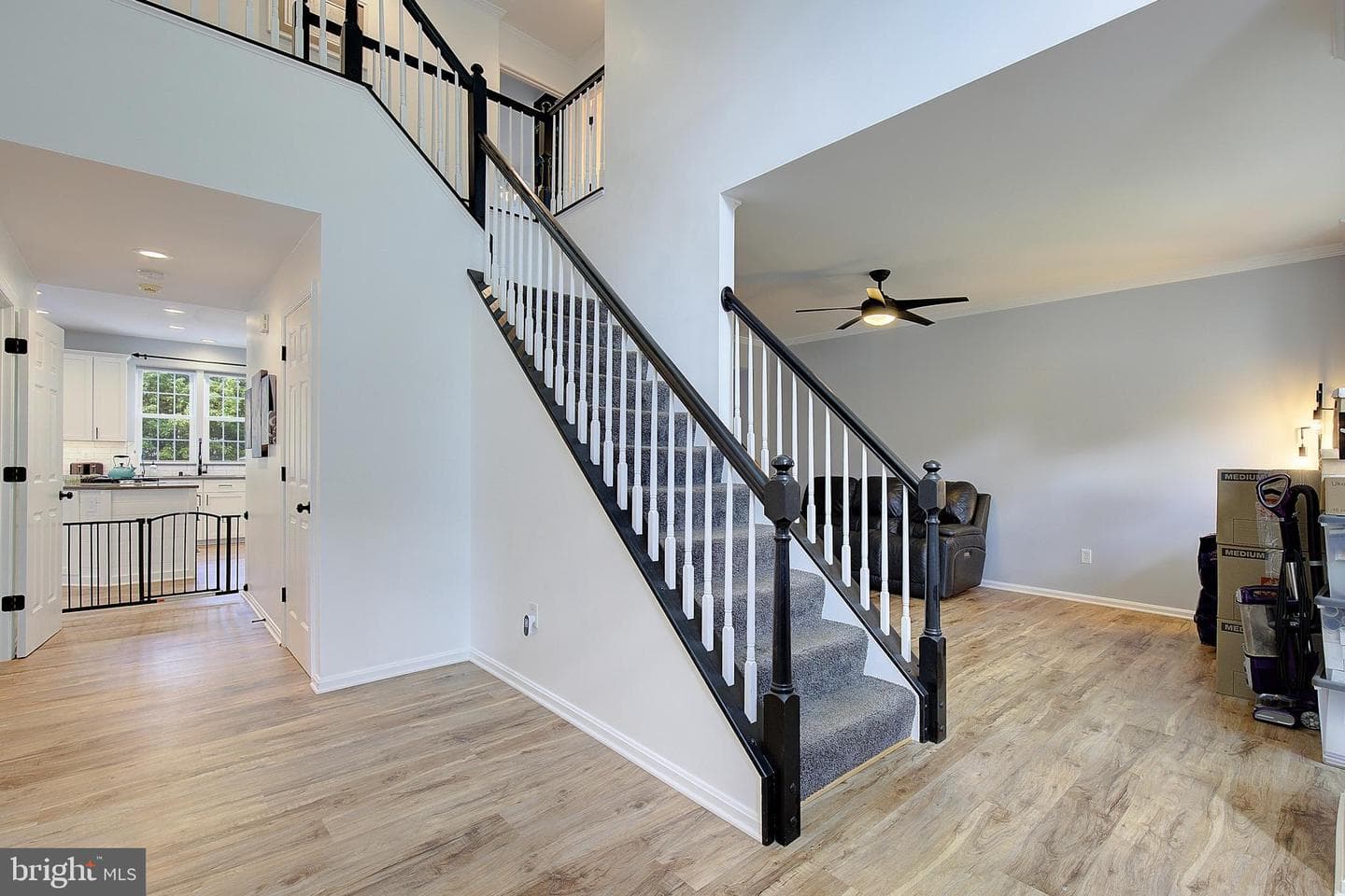 2424 Valley Brook Lane photo 7