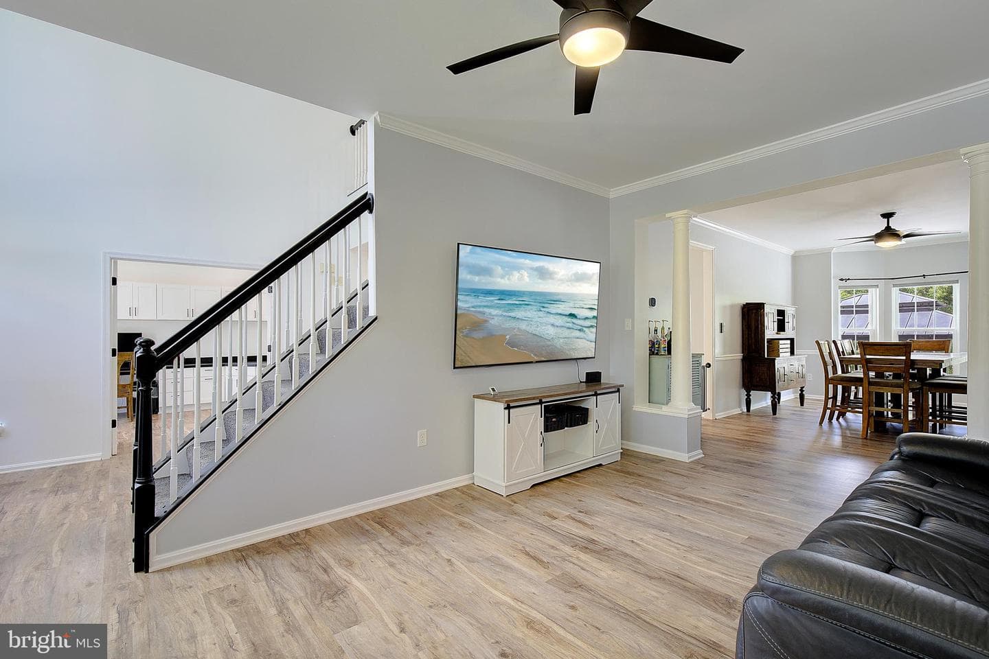 2424 Valley Brook Lane photo 9