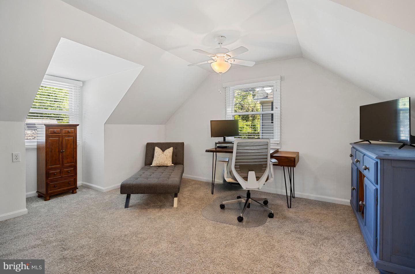 511 Greenwood Road photo 12