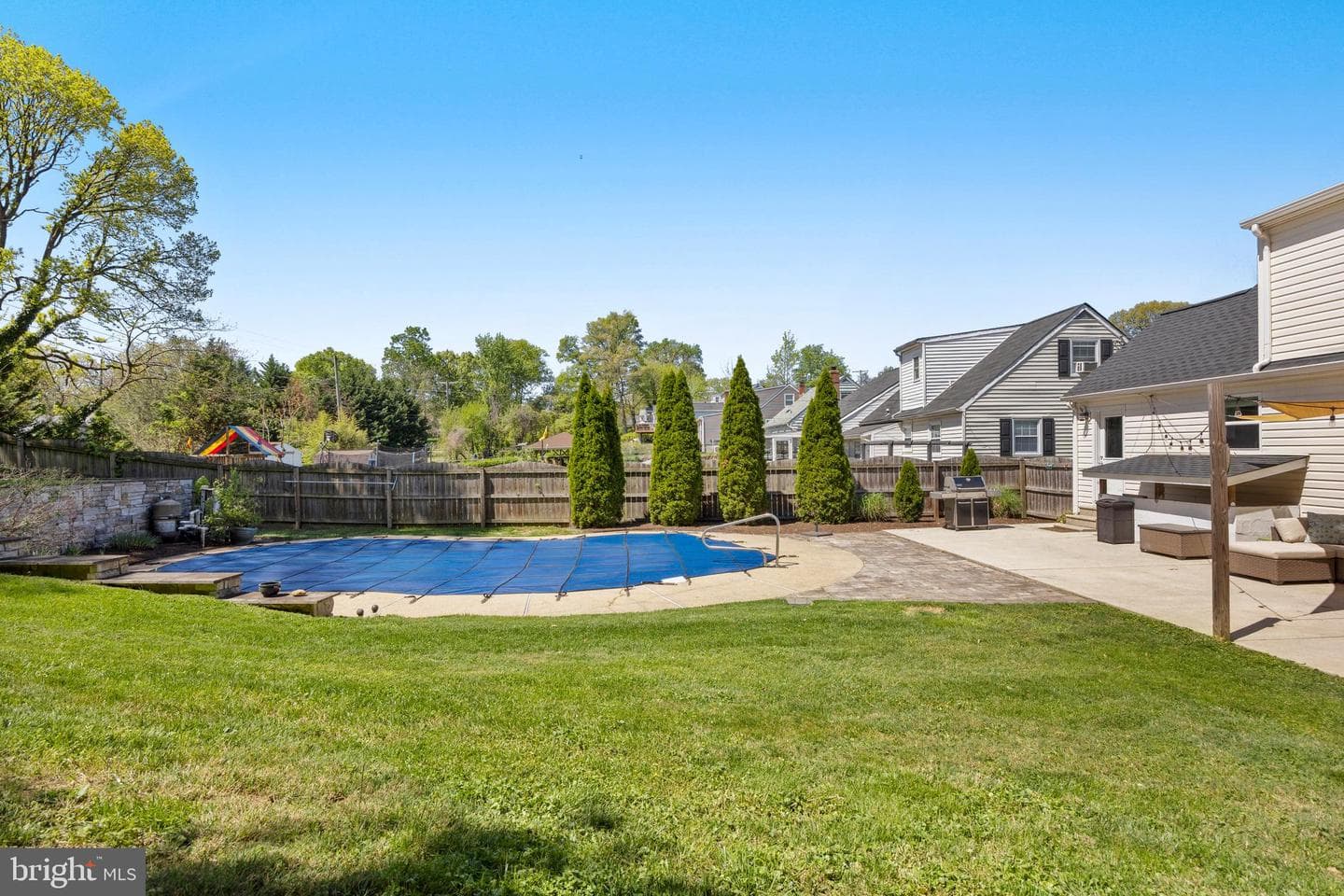 511 Greenwood Road photo 22