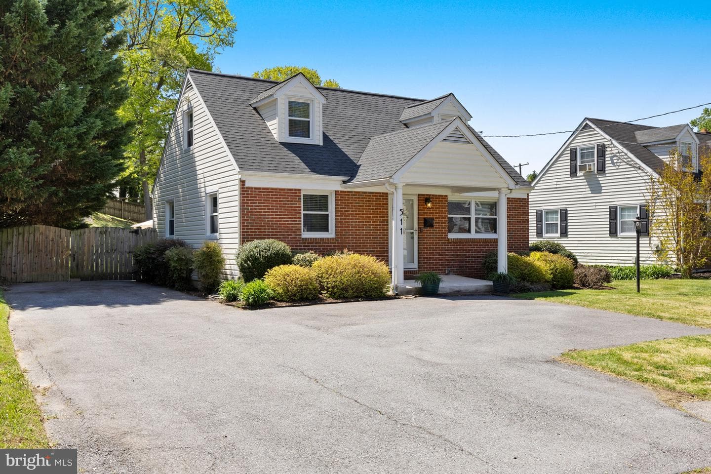 511 Greenwood Road photo 23
