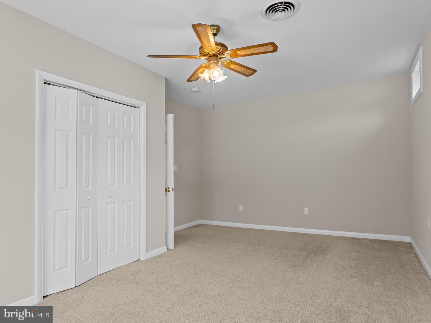 1413 Central Avenue E photo 20