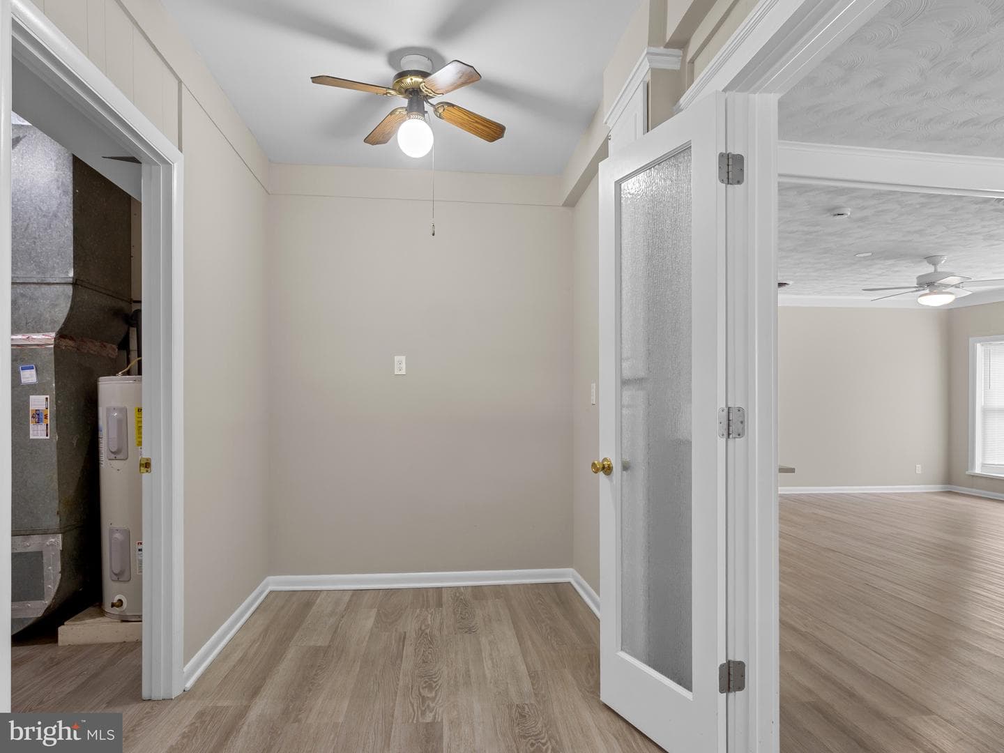 1413 Central Avenue E photo 5