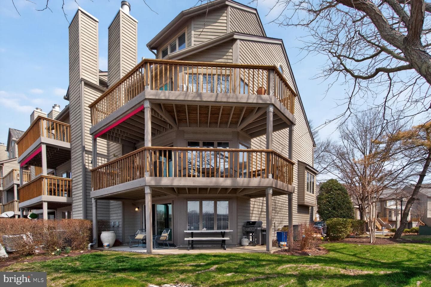 2186 Chesapeake Harbour Drive E photo 7