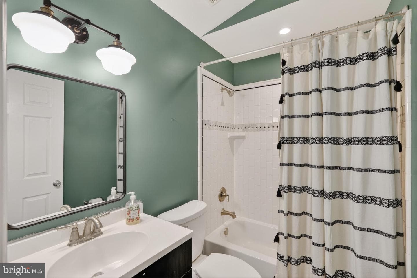 5608 Bimini Court photo 12