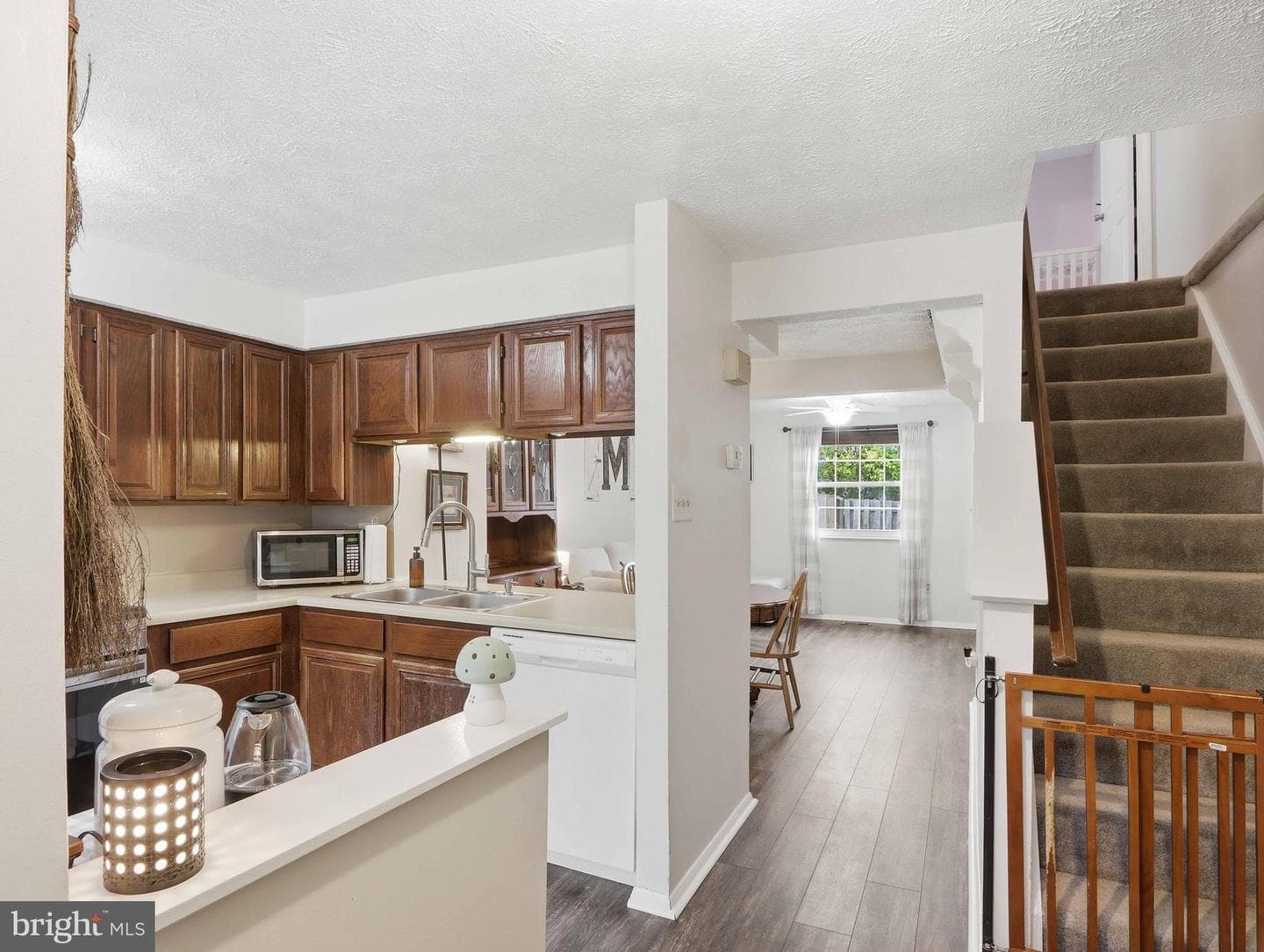 3652 Seaford Court photo 10