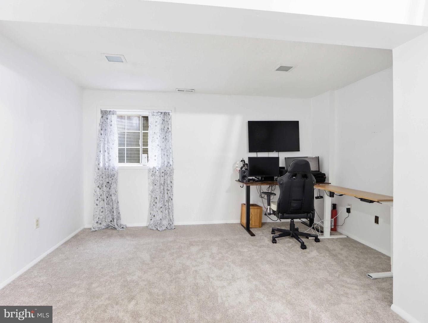 3652 Seaford Court photo 20