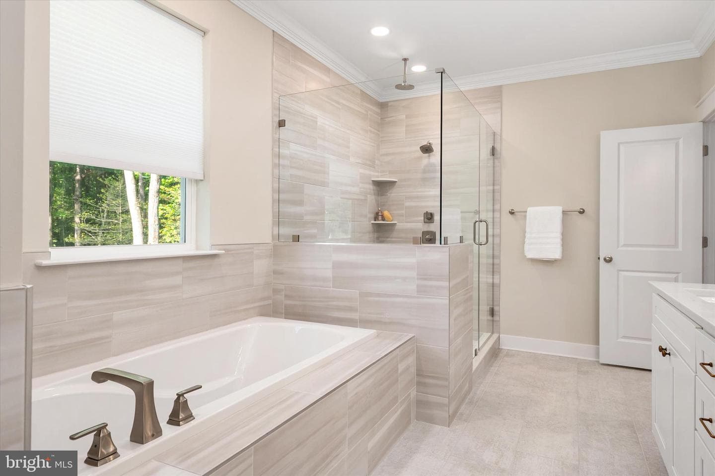 1252 Sunrise Beach Road photo 34