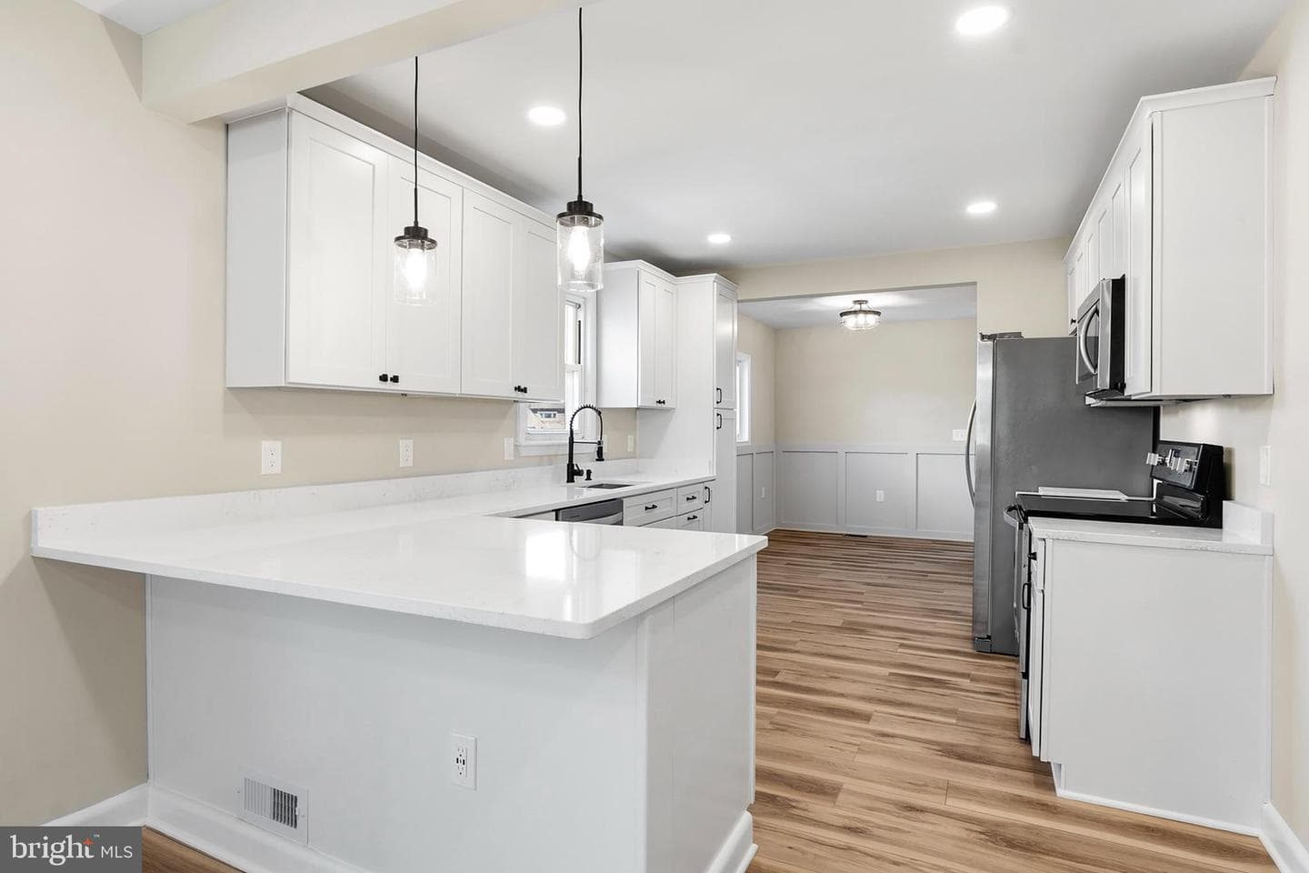 182 Lake Road photo 6