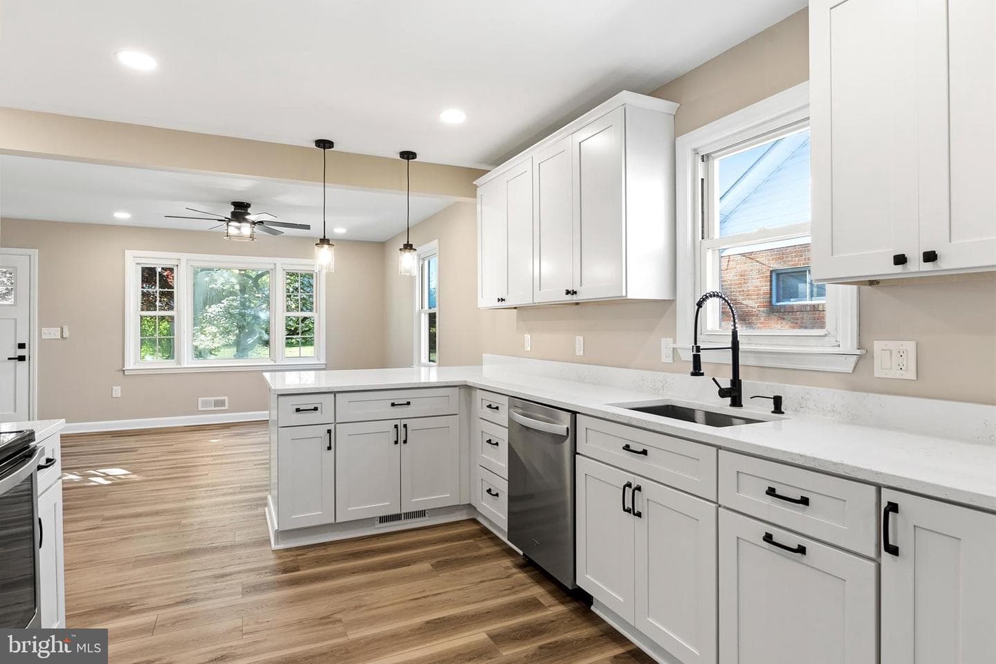 182 Lake Road photo 8