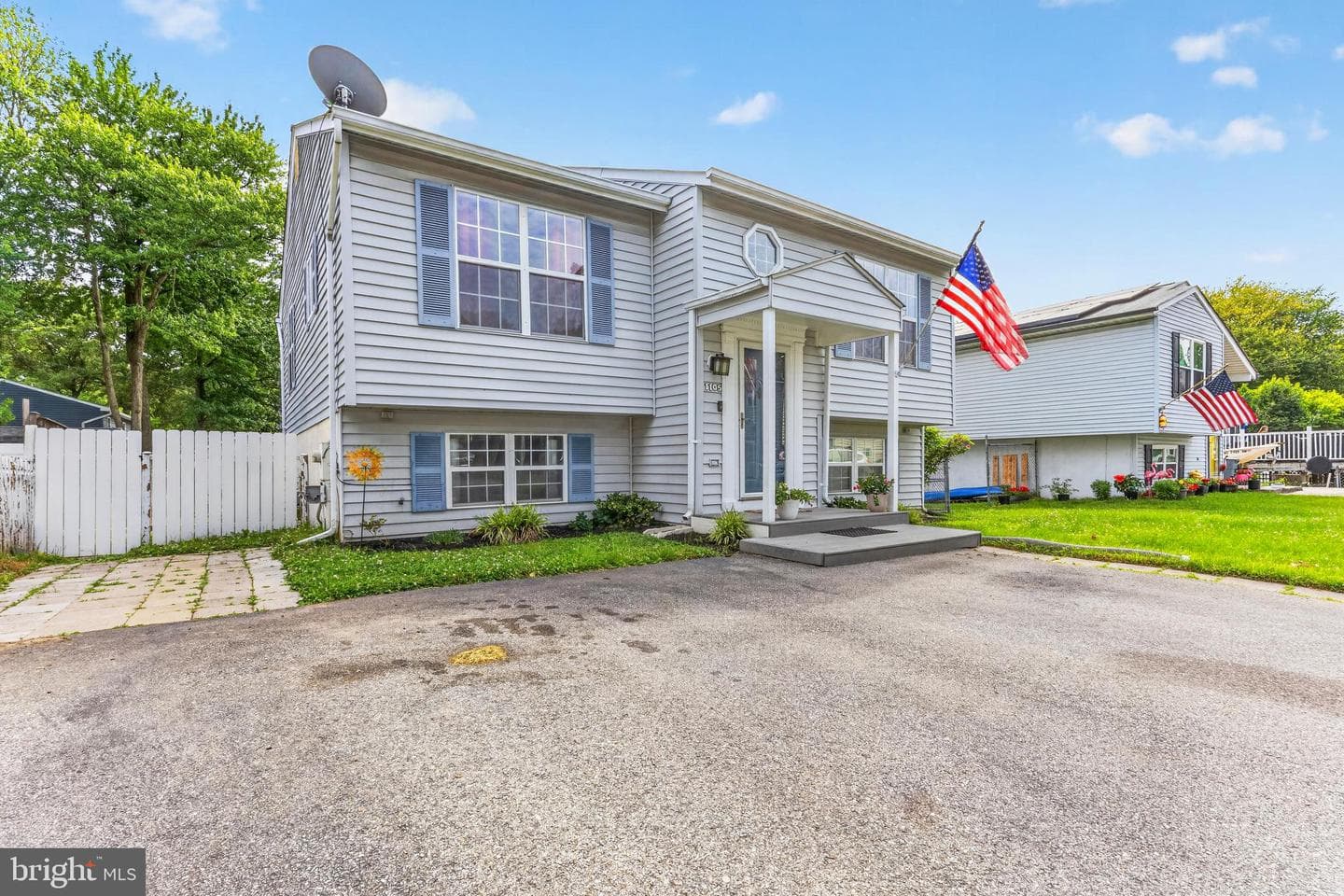 1105 Hotel Drive photo 27