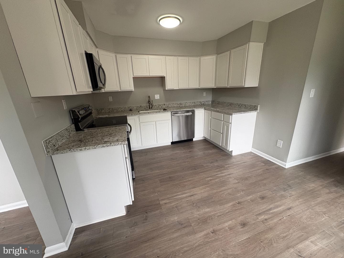 7796 Fox Court photo 4