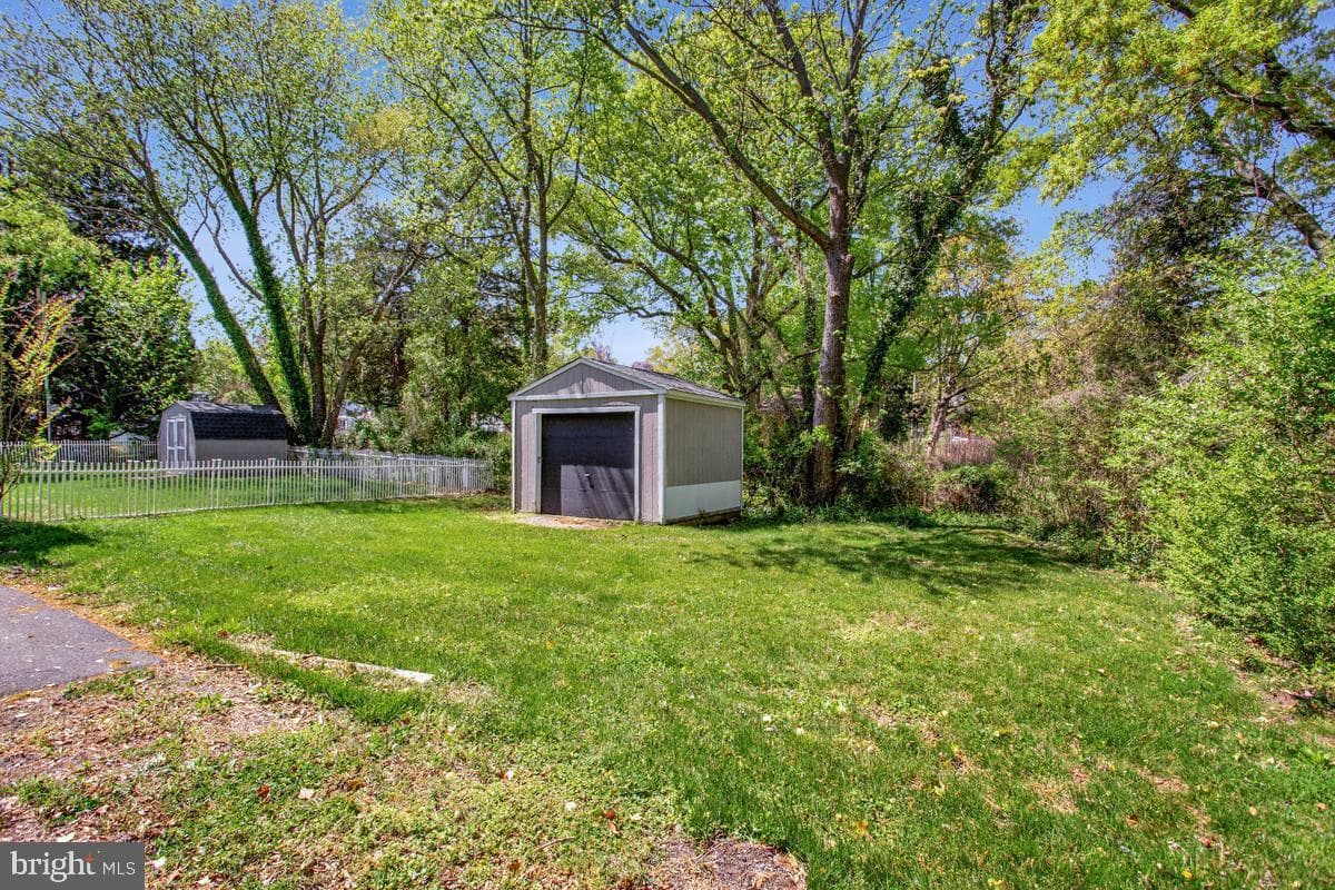 4912 Mariners Drive photo 37