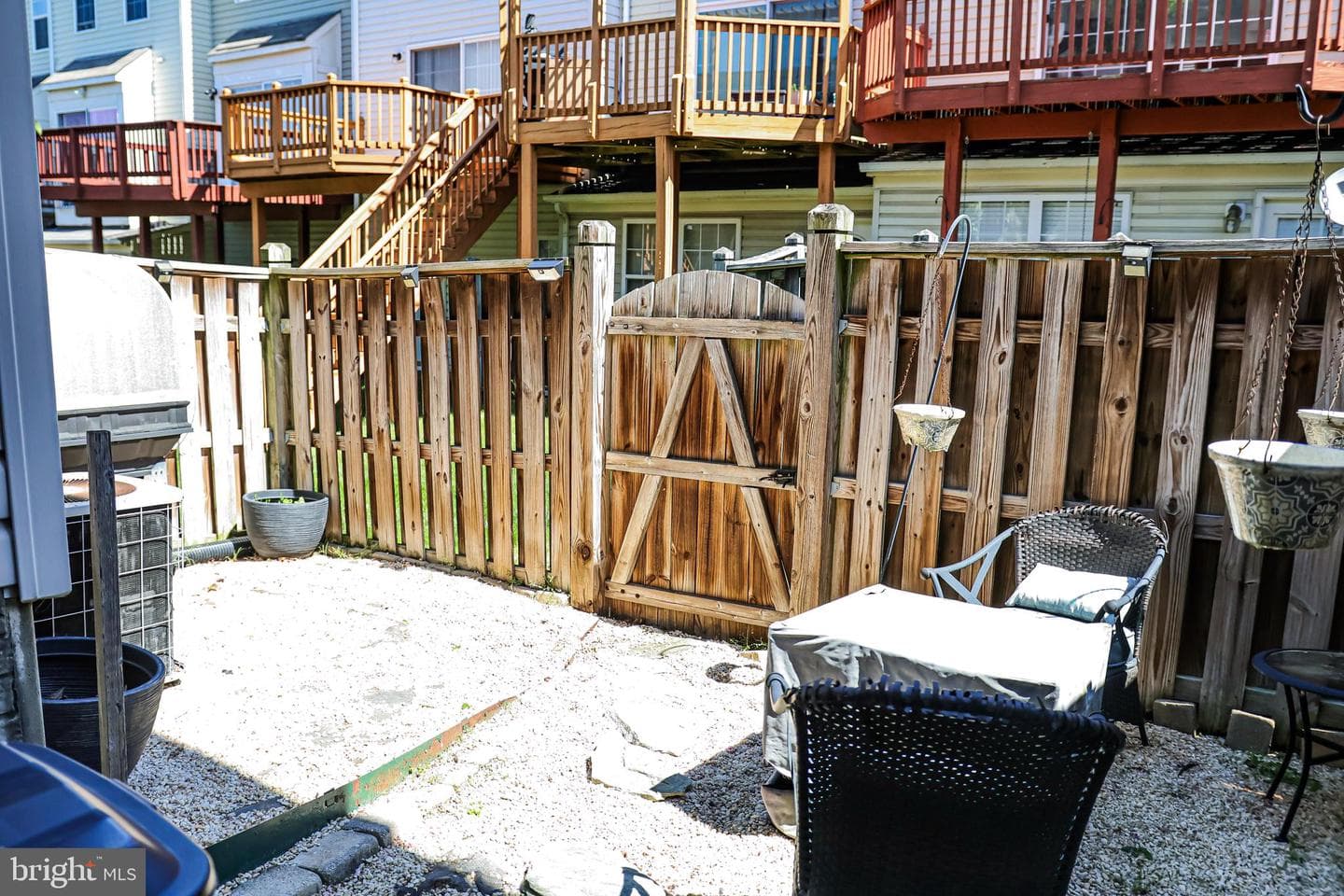 8311 Frostwood Drive photo 22