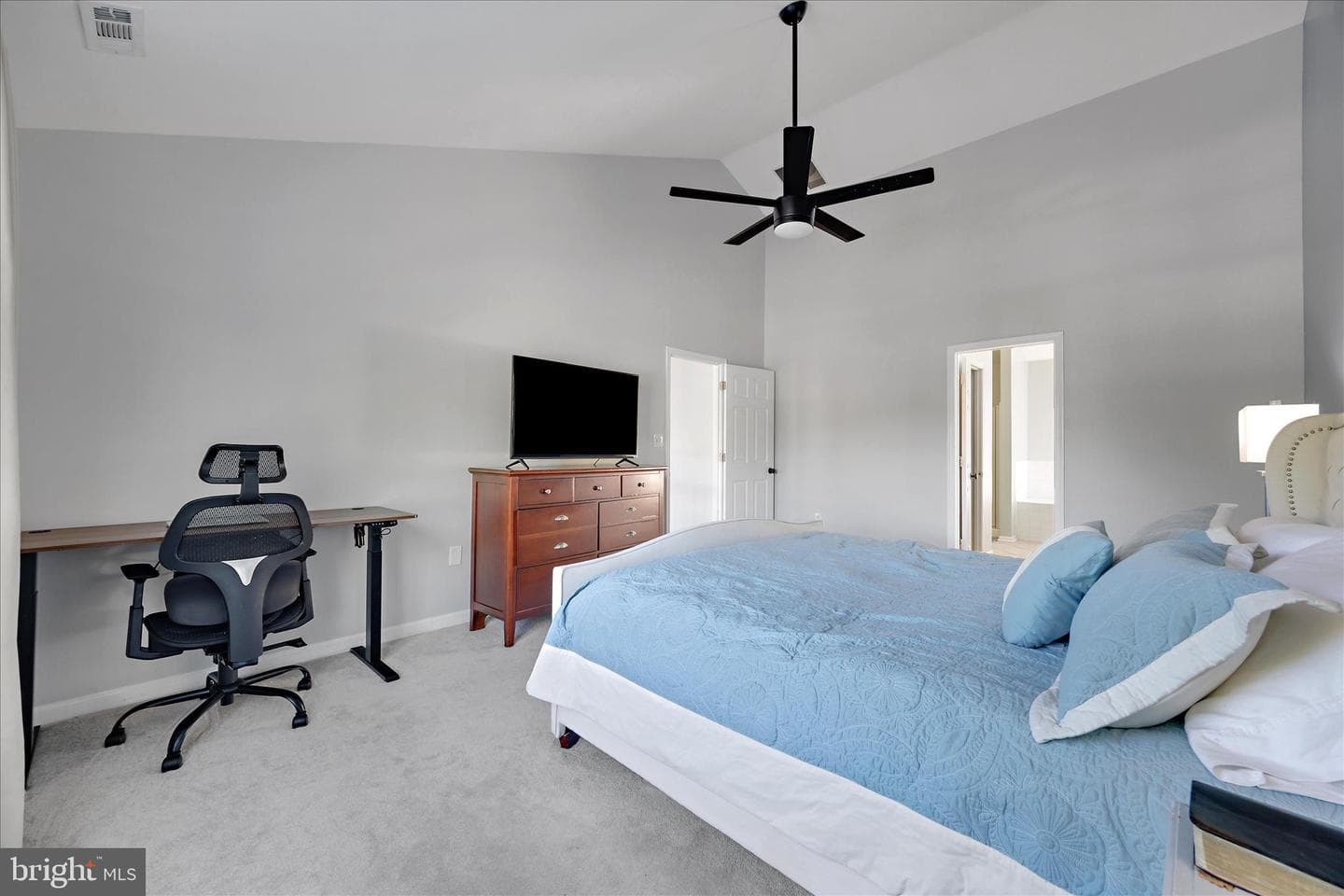 8111 Sagamore Way photo 24