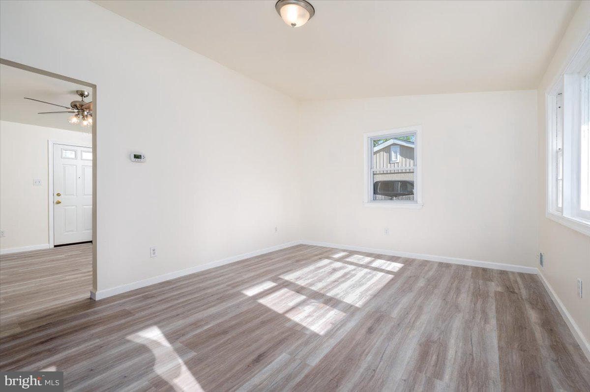 8068 Clark Station Road photo 5