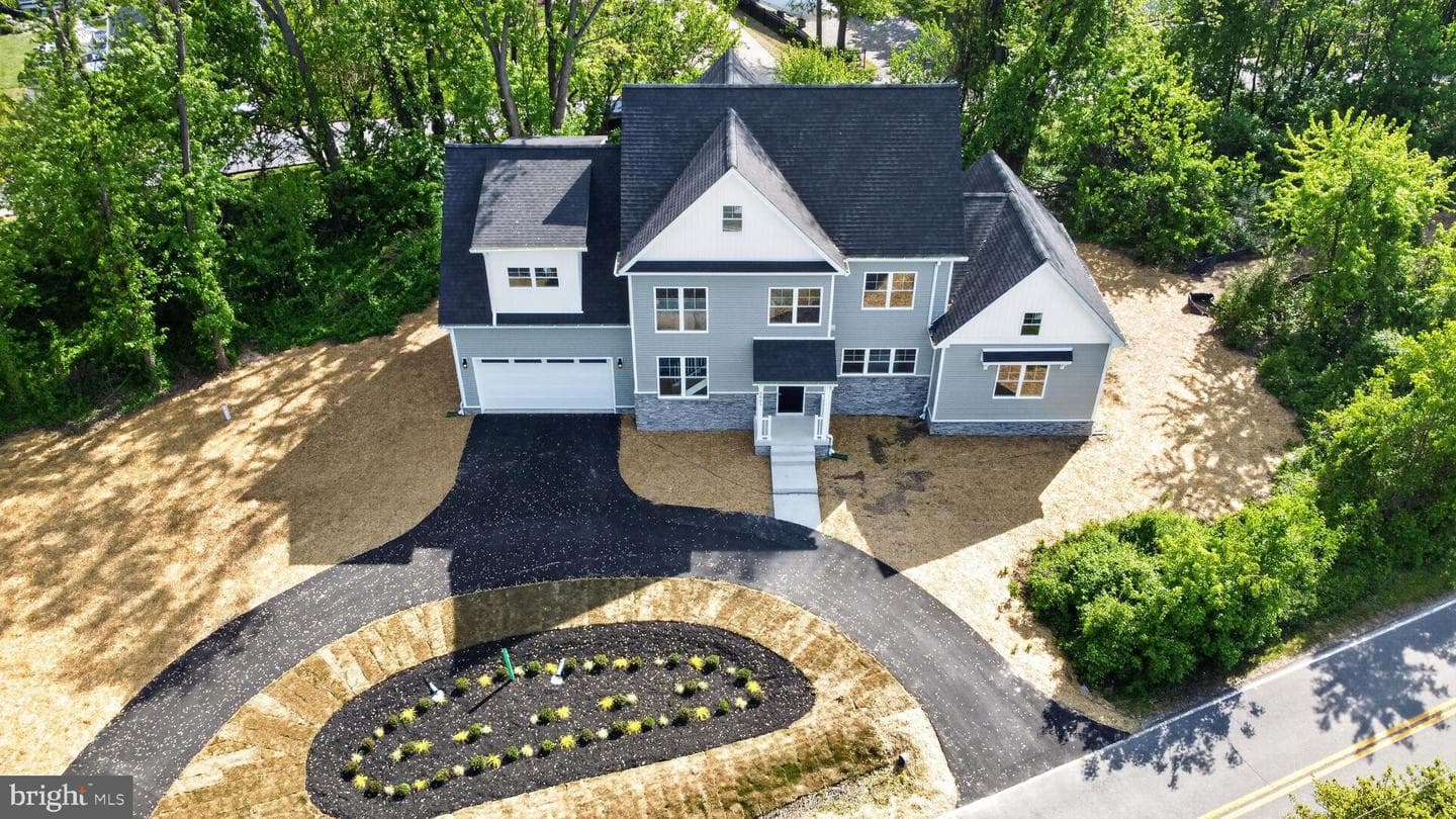2001 Poplar Ridge Road photo 4