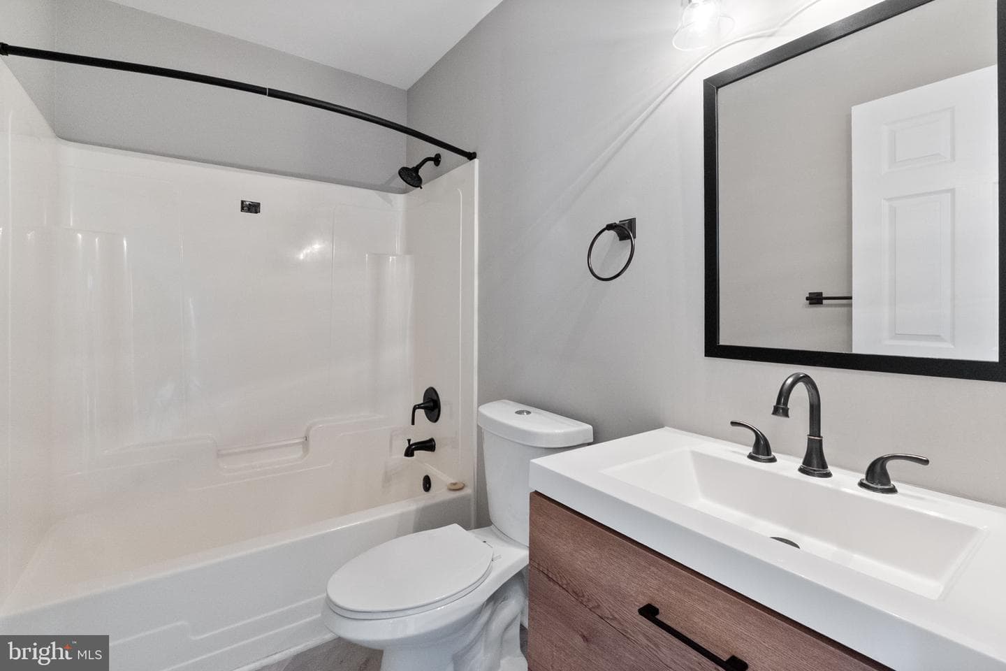 1527 Lincoln Road photo 13