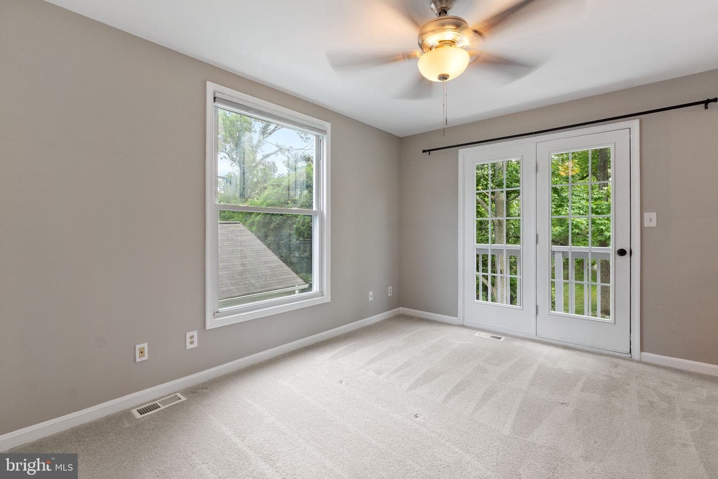 1527 Lincoln Road photo 14