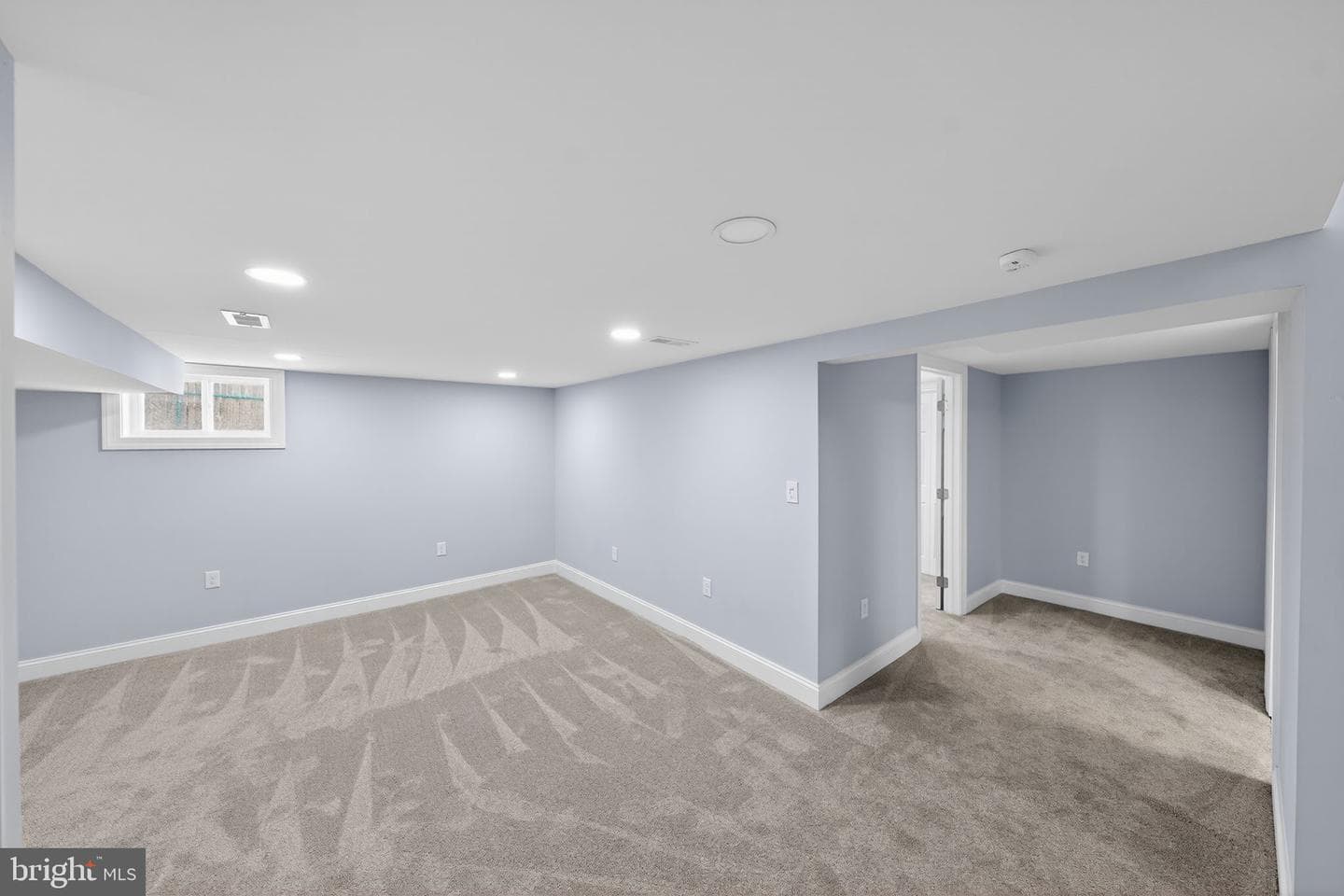 8 Hanford Drive photo 22